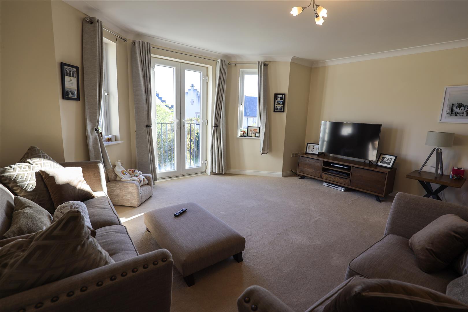 2 Talygarn Court, Talygarn Manor, Pontyclun, Rhondda Cynon Taff, CF72 9UH